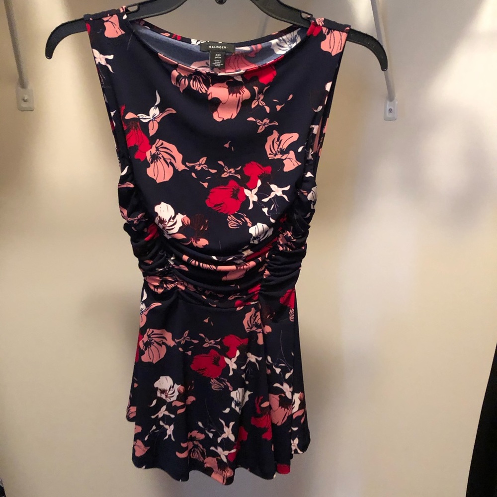 NWOT. Nordstrom peplum top